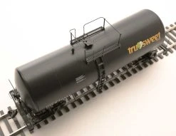 Walthers 920-100163 HO Scale 16,000 Gallon Funnel Flow Tank Car Tru Sweet UTLX 75847 -Athearn Shop walthers 920 100163 ho scale 16 000 gallon funnel flow tank car tru sweet utlx 75847 3